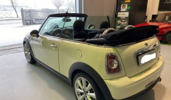 Mini Cooper D Cabrio pieno